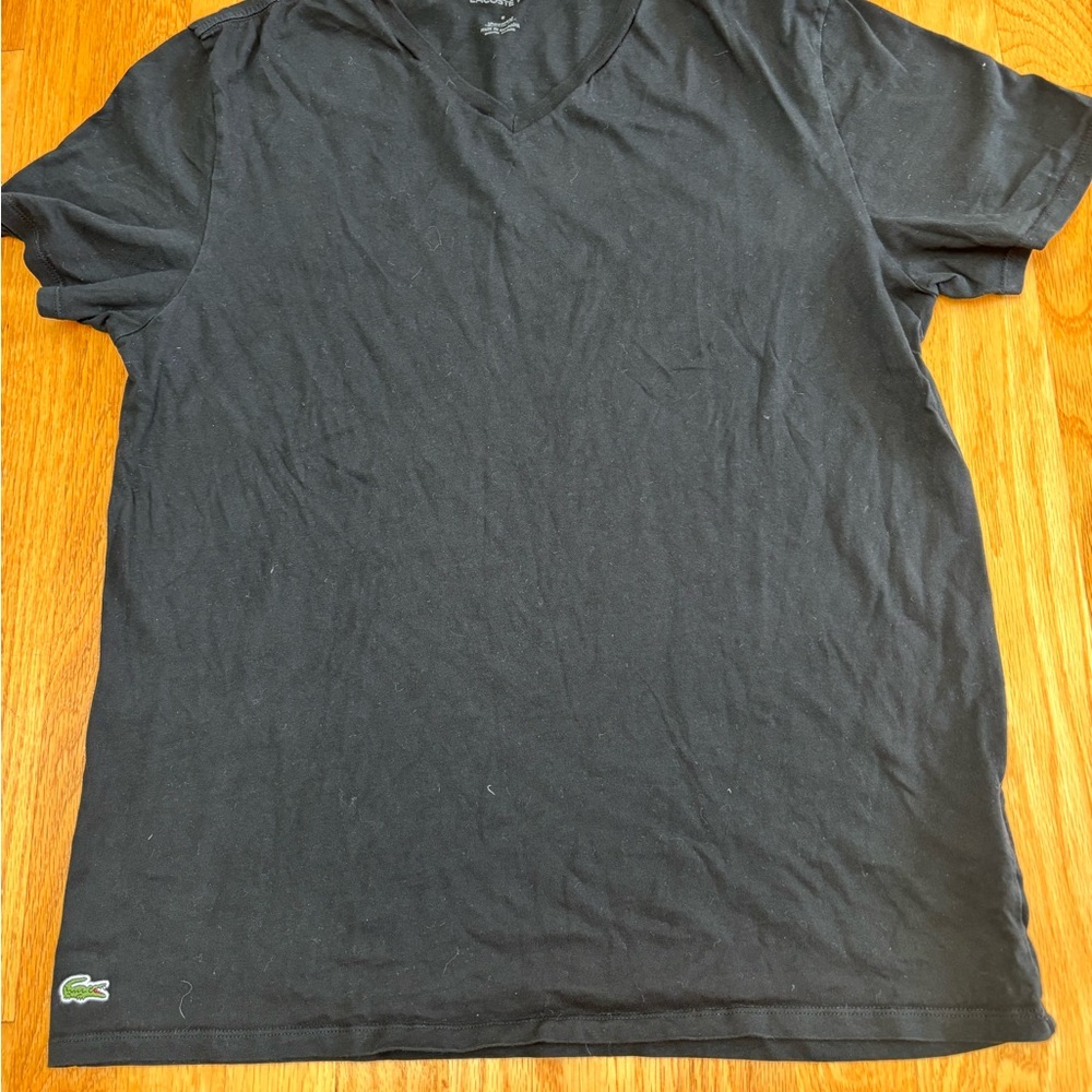 Lacoste Men’s Black classic V-Neck short sleeve Tee size M Preppy Casual